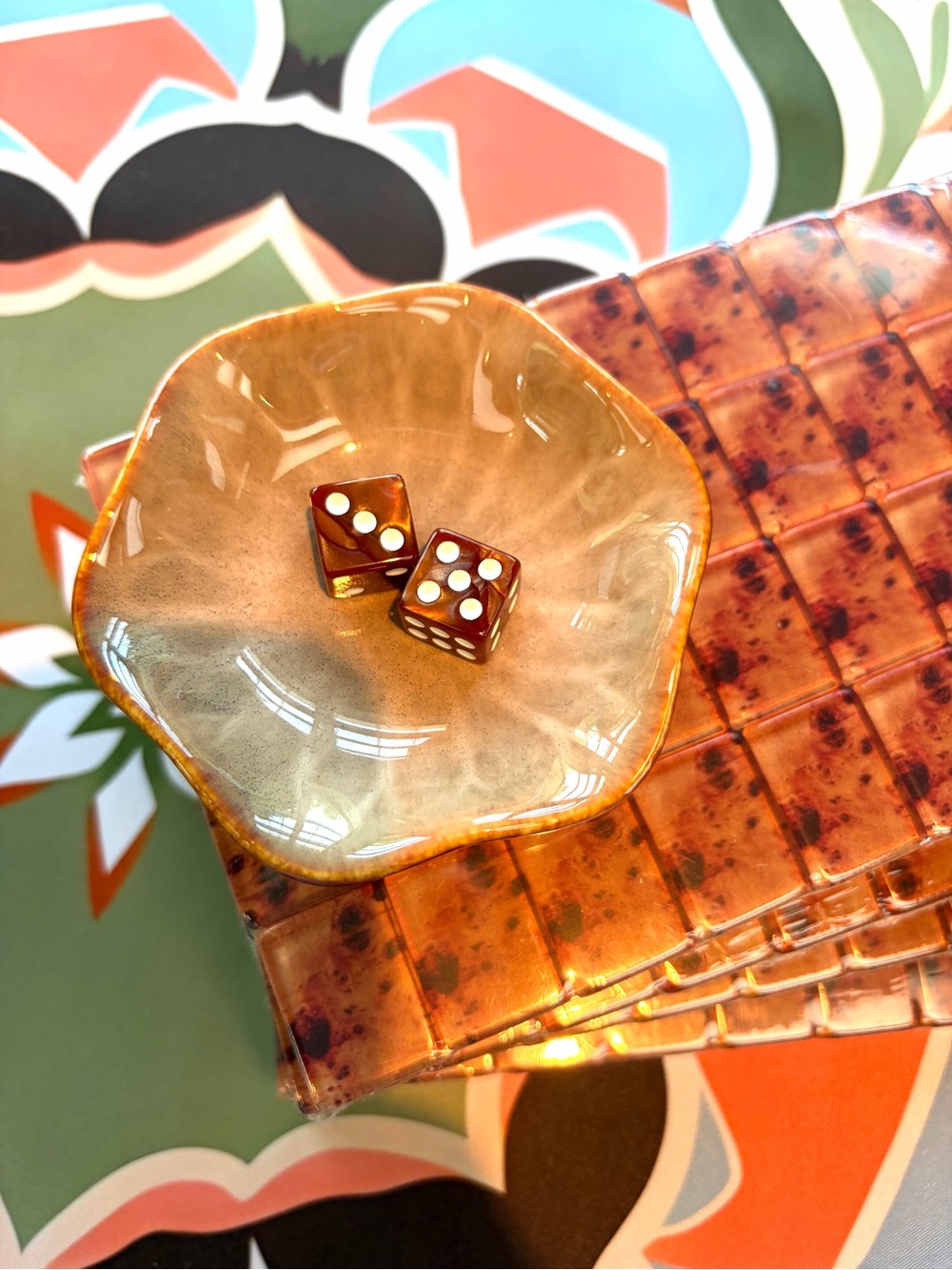 New 🪵 Wood Grain Mahjong Tiles 🀄️ with Accessories - Picture 2 of 7